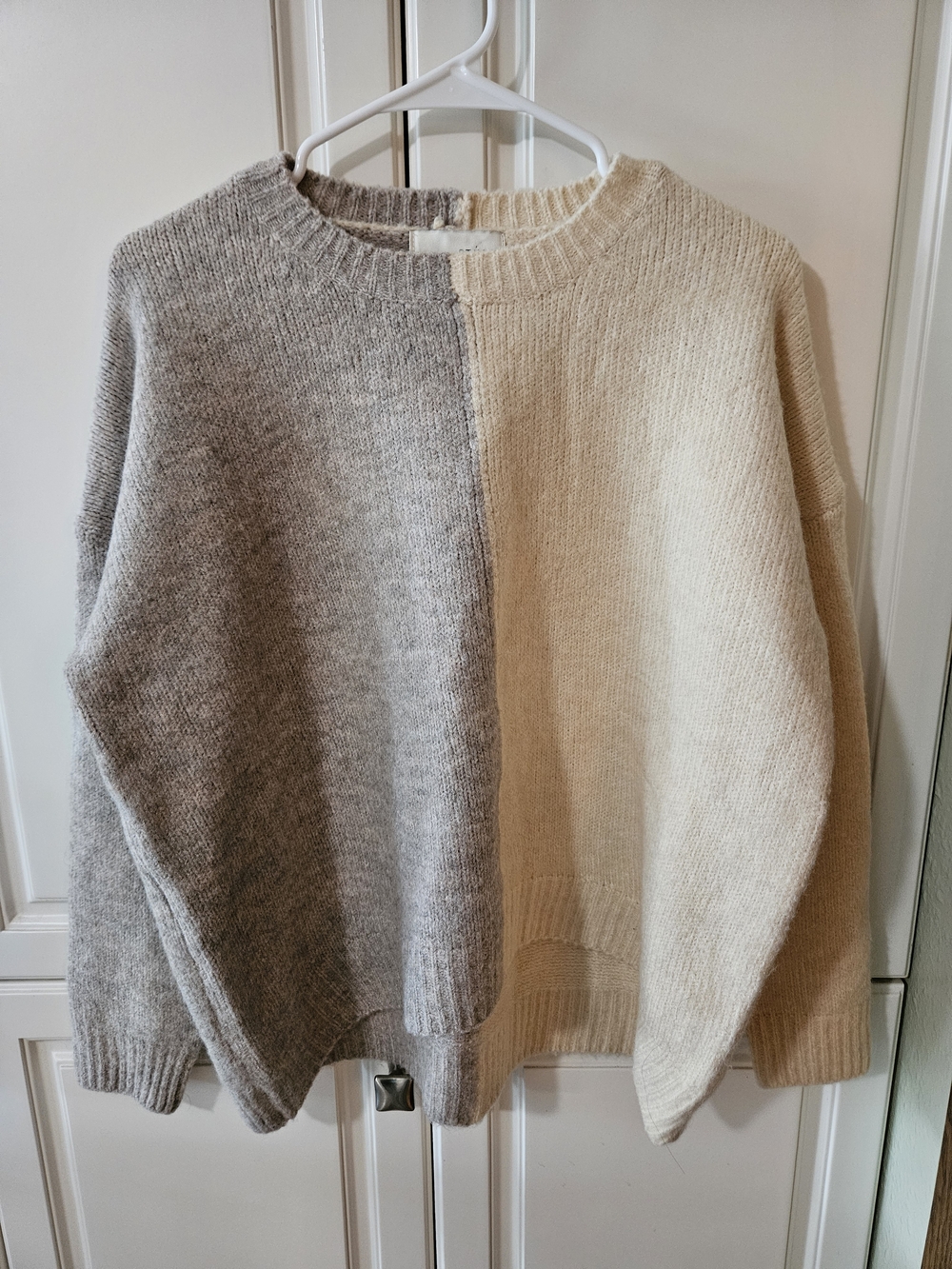 Pinch Two-Tone Colorblock Oversized Crewneck Sweater in Gray and Cream